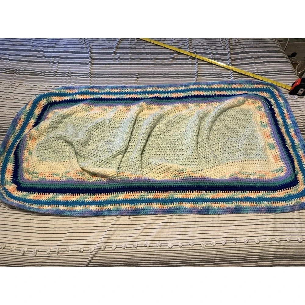 Handmade Vintage Crochet Afghan Pastel Throw Sofa Bench Chair Cover Oval 51